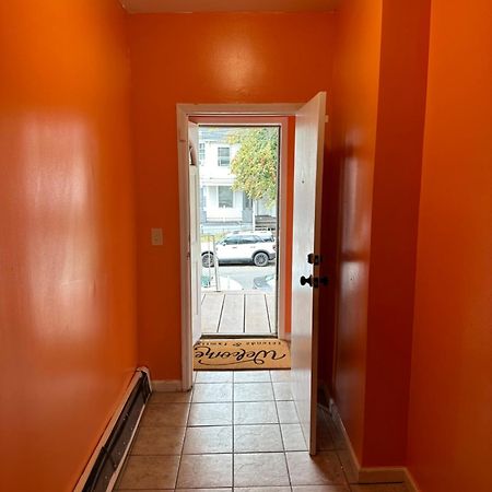 Fidelia Halos Room Queen Bed, Minutes From Newark Liberty International Airport And Newark Penn Station ภายนอก รูปภาพ